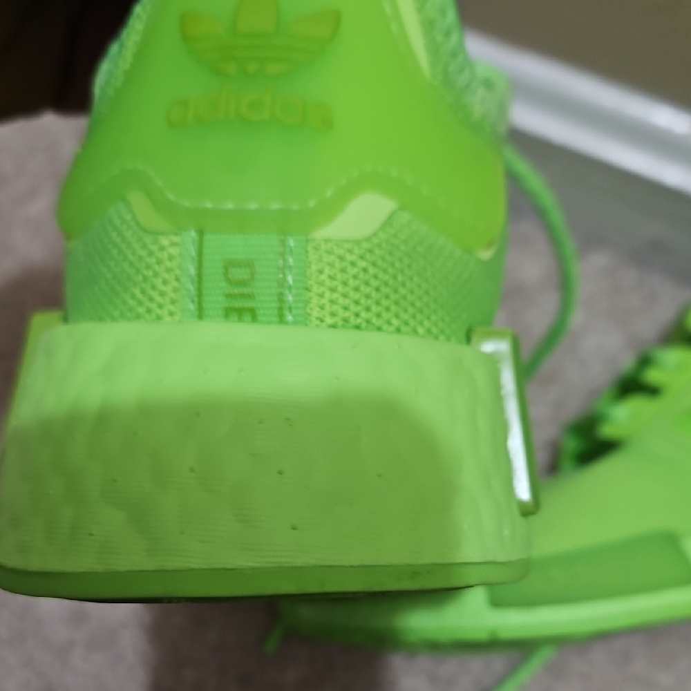 Adidas Kids Bright Green Sneakers - Picture 4 of 6
